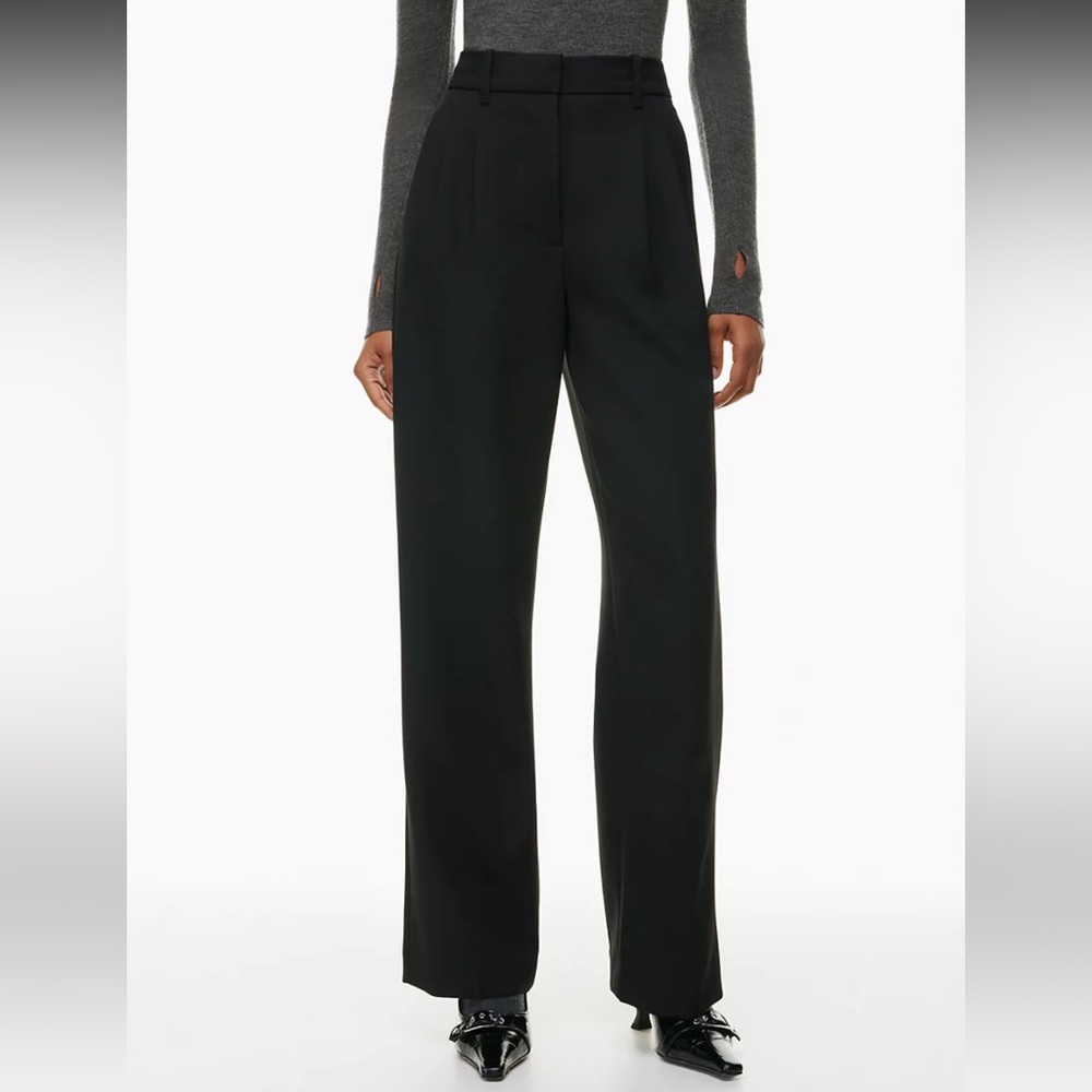 Aritzia effortless pant